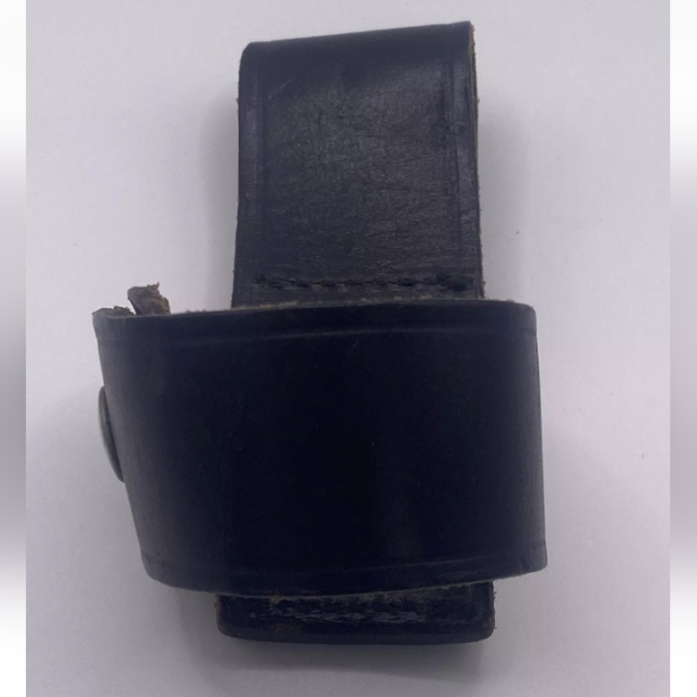 Vintage Black Smith and Wesson 100% Leather Belt Flashlight Holder With Snap